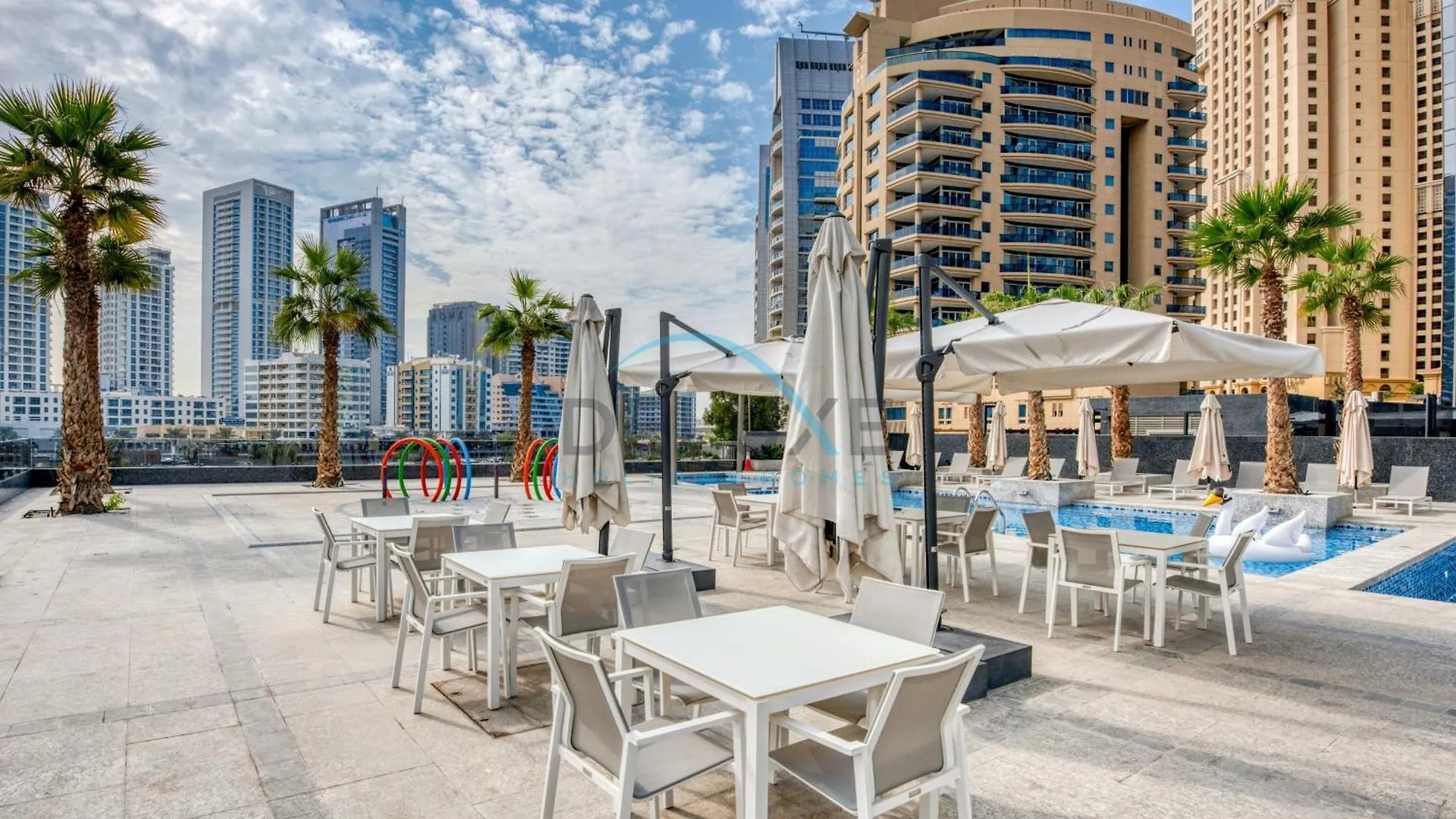 Cozy 1Br Getaway In Sparkle Tower 3, Dubai Marina Buy Deluxe Holiday Homes Apartment