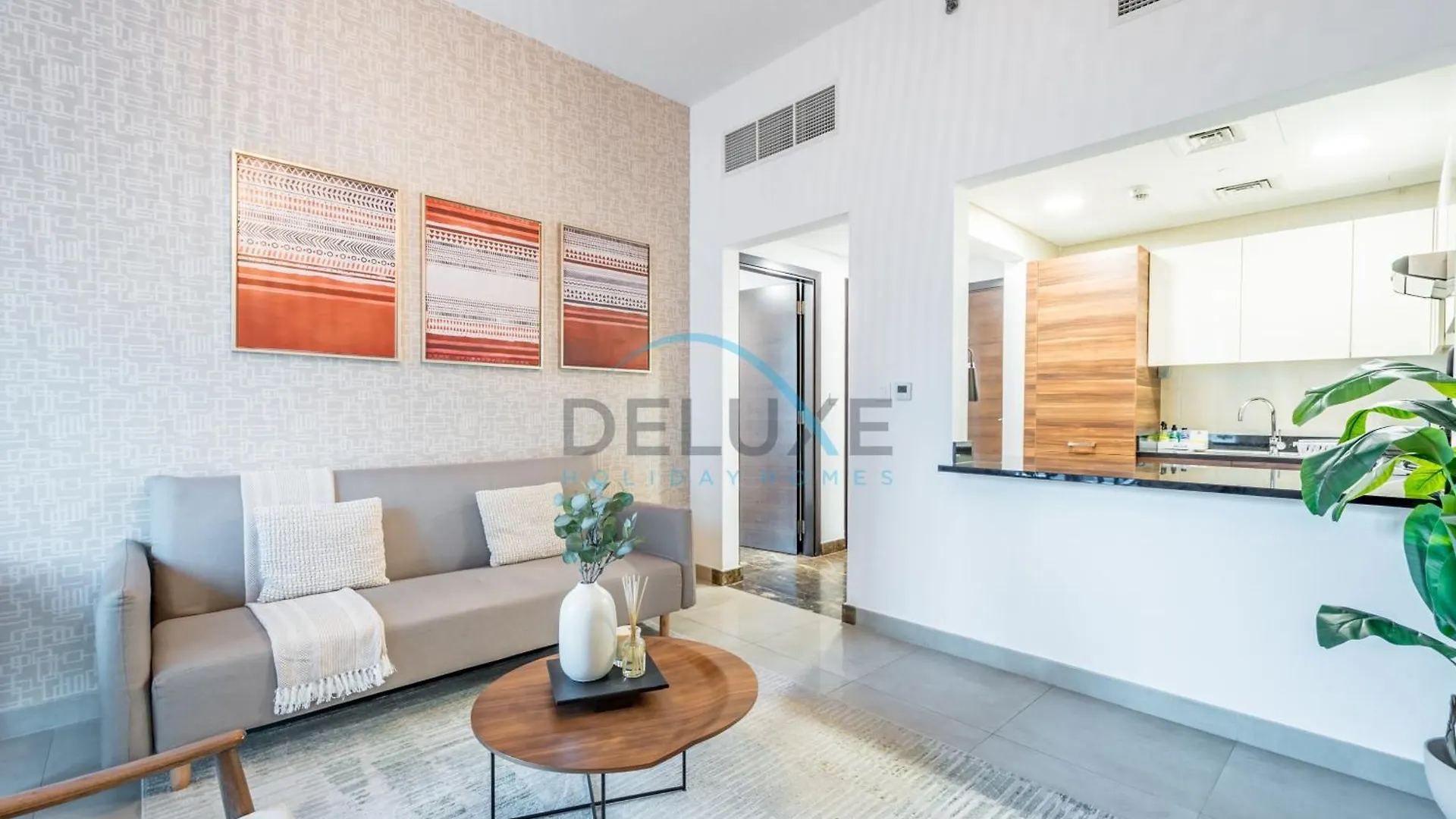 Cozy 1Br Getaway In Sparkle Tower 3, Dubai Marina Buy Deluxe Holiday Homes