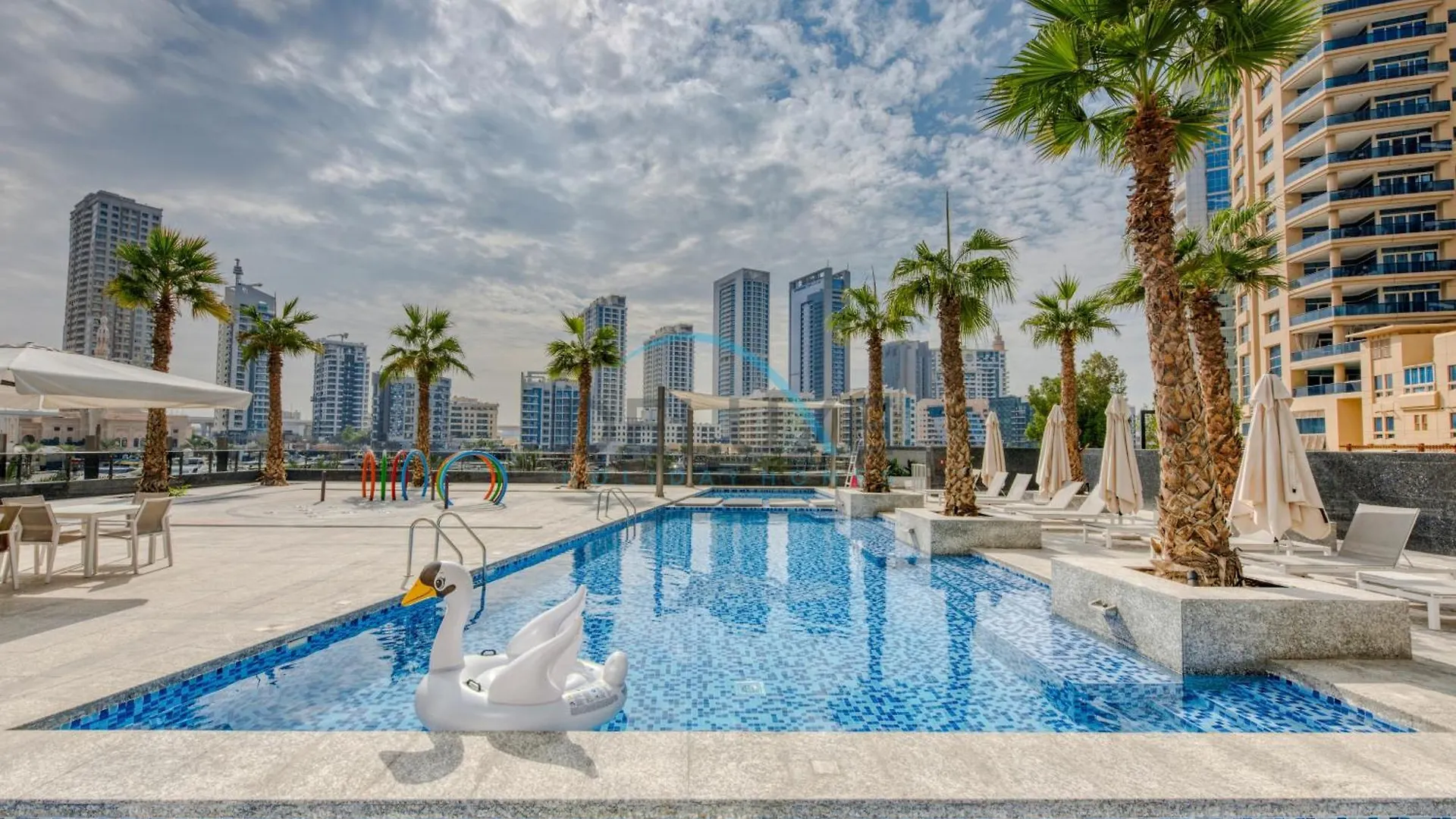 Cozy 1Br Getaway In Sparkle Tower 3, Dubai Marina Buy Deluxe Holiday Homes
